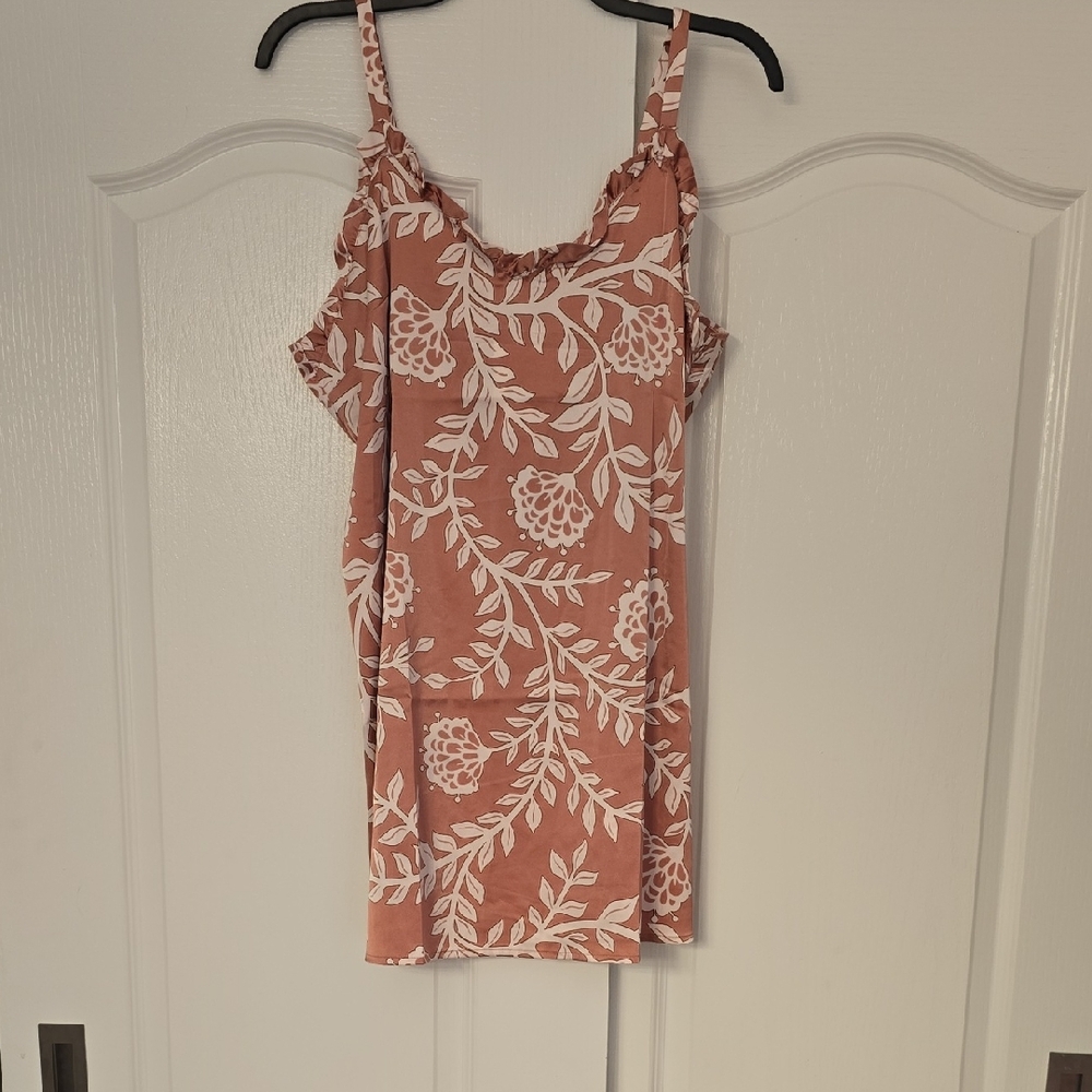 IC COLLECTION Mauve and White Leaf Print Chemise